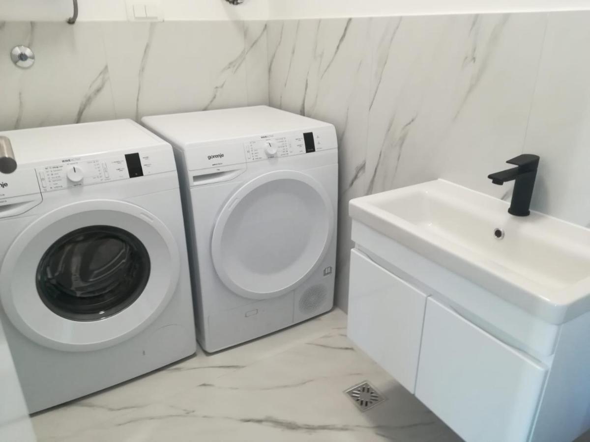 Apartman Marko 2 シベニク エクステリア 写真