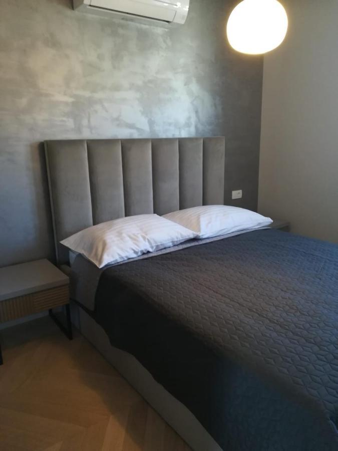 Apartman Marko 2 シベニク エクステリア 写真