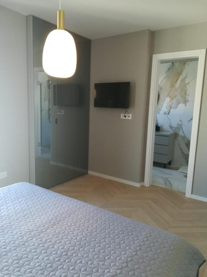 Apartman Marko 2 シベニク エクステリア 写真